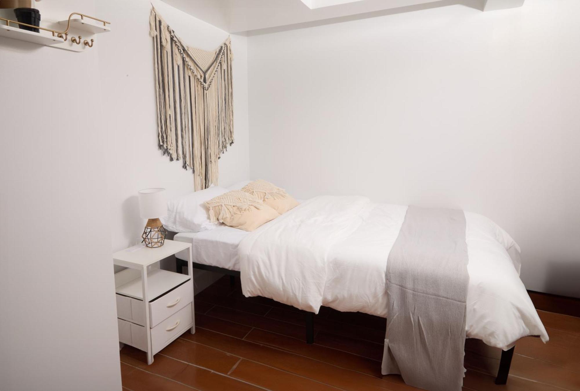 Comfy Guest House In Hell'S Kitchen New York Exterior photo
