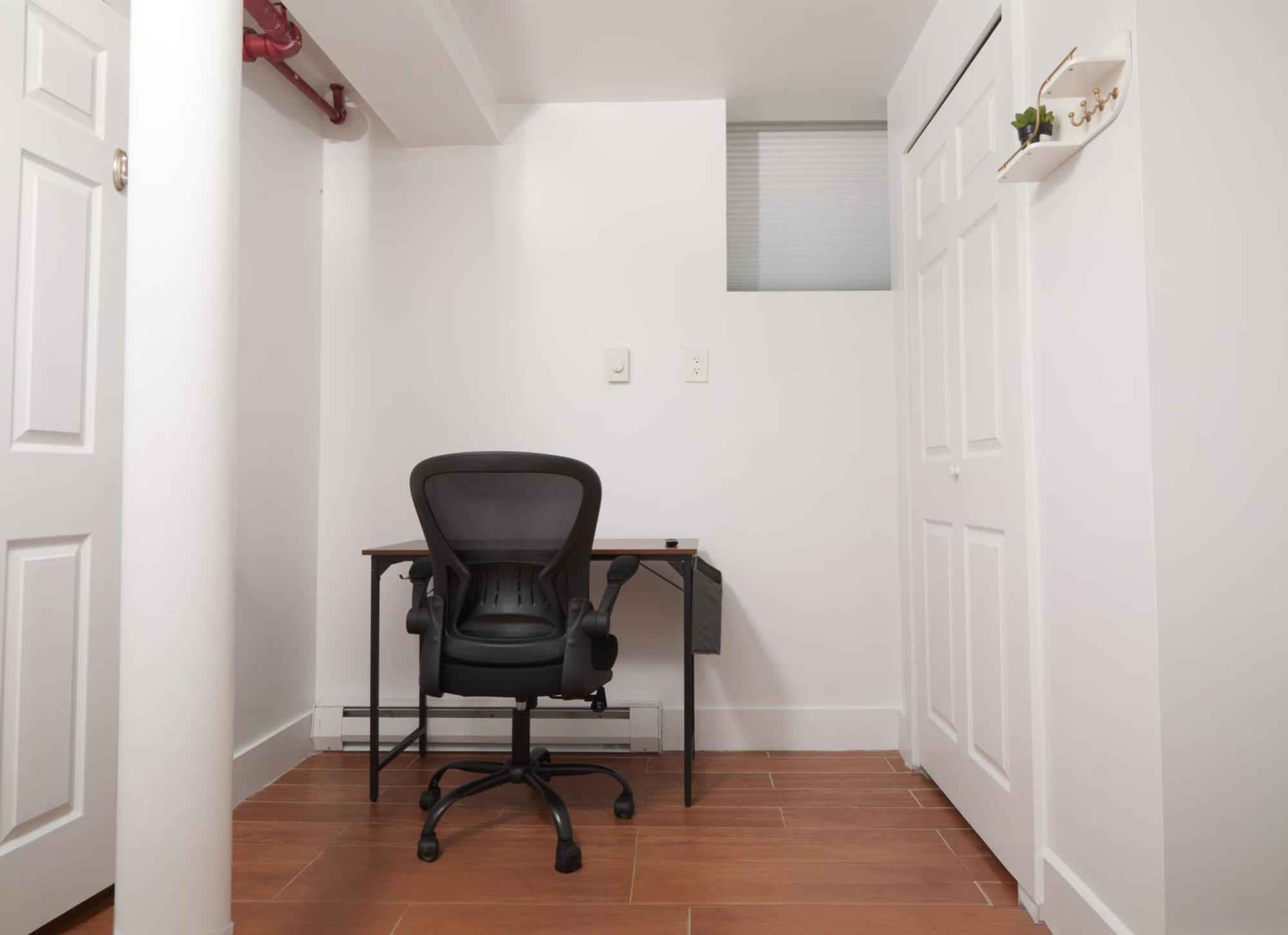 Comfy Guest House In Hell'S Kitchen New York Exterior photo